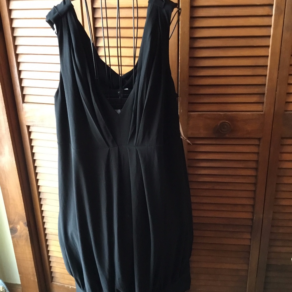 BLACK POLYESTER DRESS WIDE BANDED HEM  3X